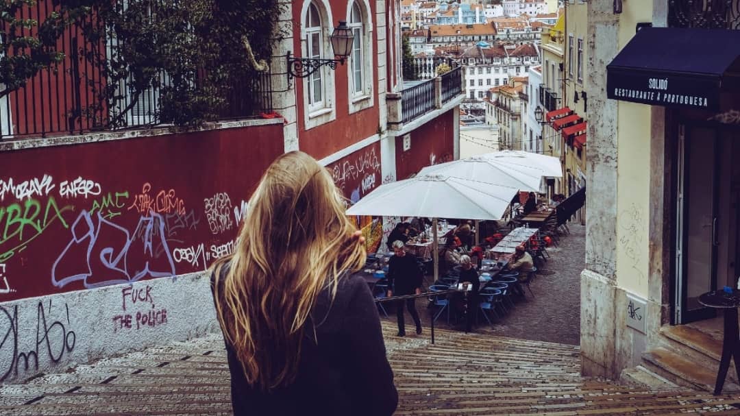 Walking Tour Privado em Lisboa: Miradouros, Monumentos e Tesouros Escondidos