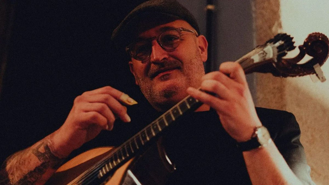 Tour de Vinho e Fado ao Vivo no Porto